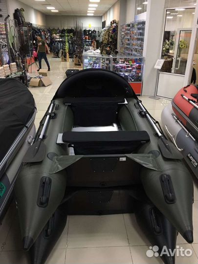 Лодка пвх Gladiator C330AL