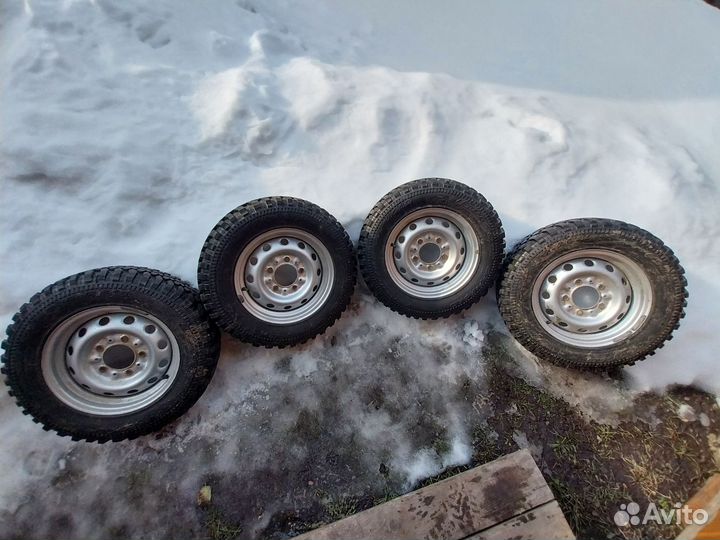 Грязевые колеса на ниву r15