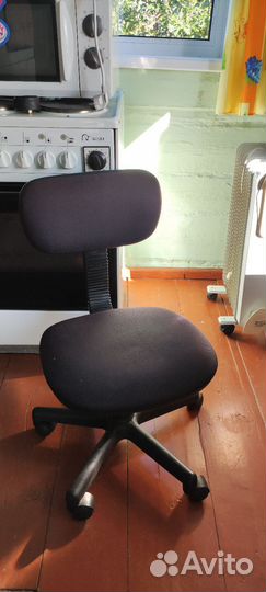 Компьютерное кресло