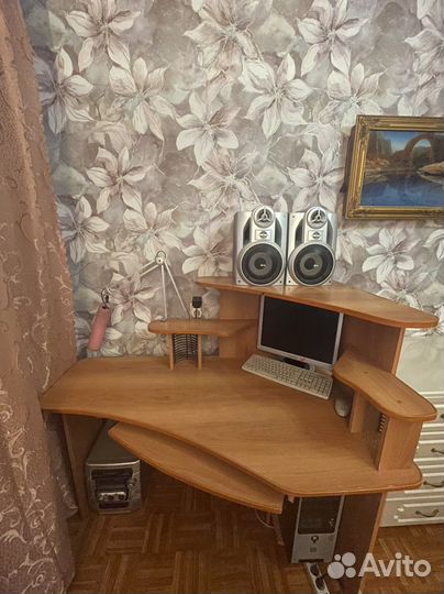 Компьютерный стол бу