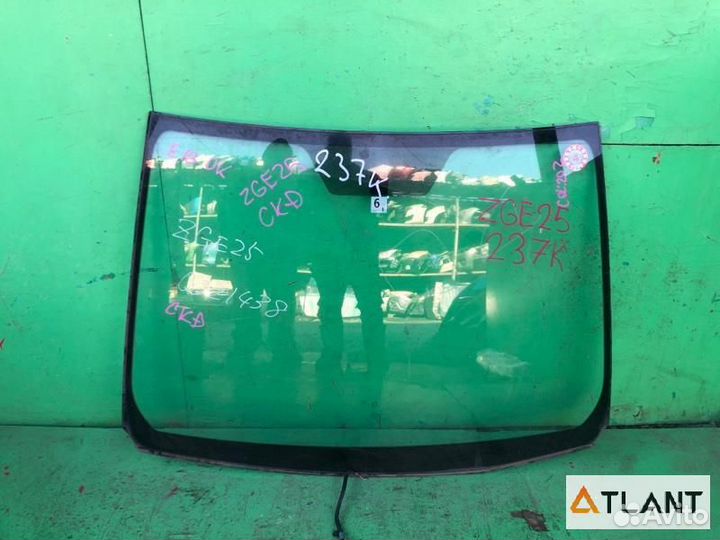 Лобовое стекло toyota wish