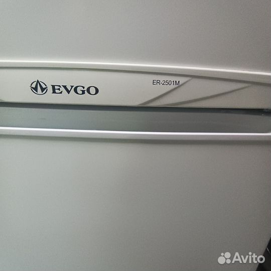 Холодильник evgo