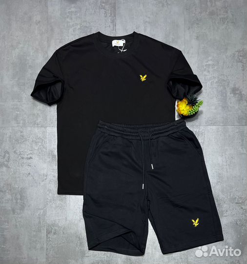 Летний мужской костюм 