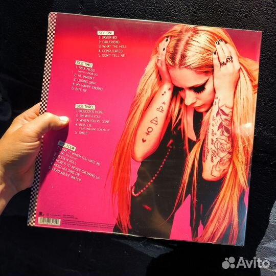 Avril Lavigne - Greatest Hits