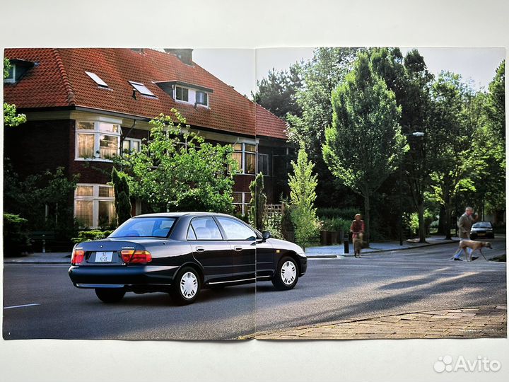 Дилерскмй каталог Mitsubishi Carisma 1996 Япония