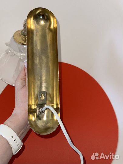 Бра настенное белый плафон