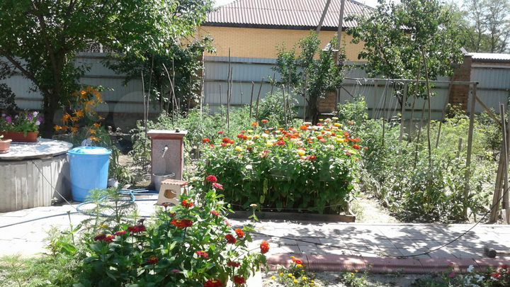 Дом 300 м² на участке 14,8 сот.