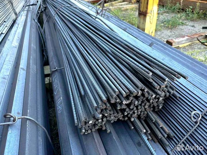 Арматура рифлёная и гладкая, гост. Продажа от тонн