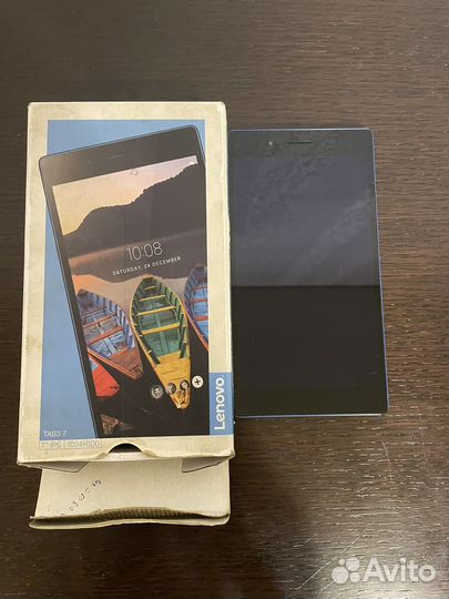 Планшет Lenovo tab3 7