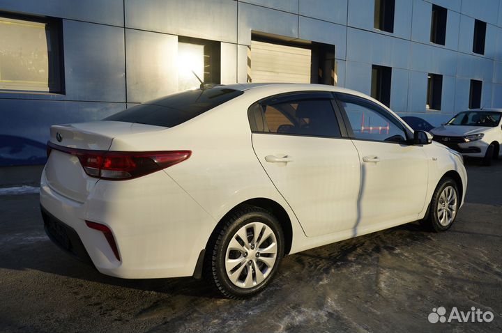 Kia Rio 1.4 AT, 2018, 176 000 км