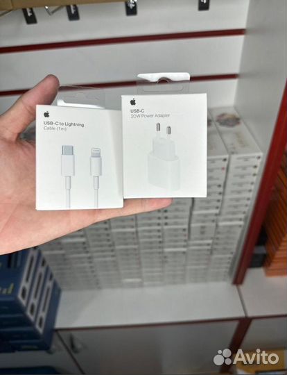 Зарядка на iPhone