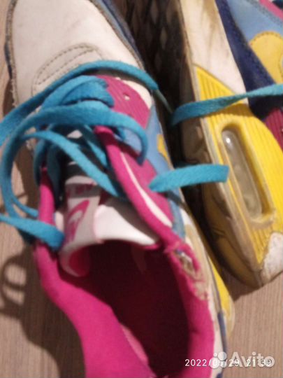 Кроссовки б/у на 37 раз