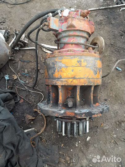 Поворотный Редуктор