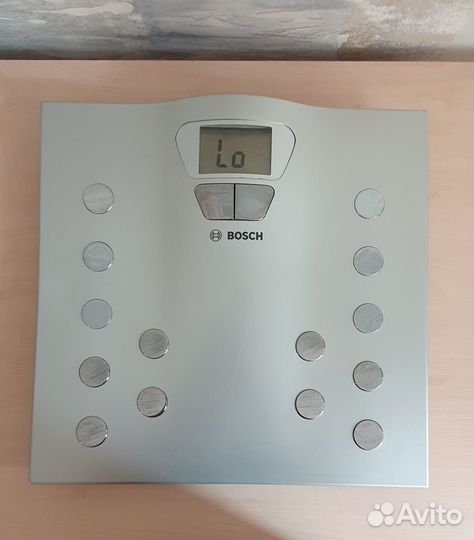 Продам весы напольные bosсh