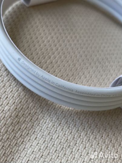 Оригинальный кабель Apple USB Type C - Lightning