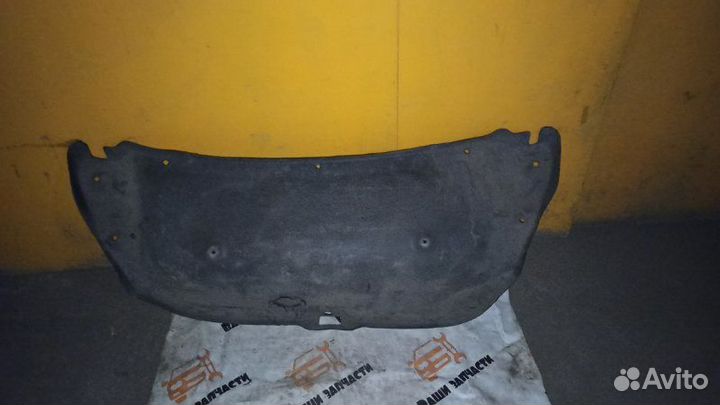 Обшивка крышки багажника Hyundai Elantra XD