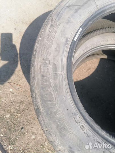 Bridgestone 613V 215/60 R16