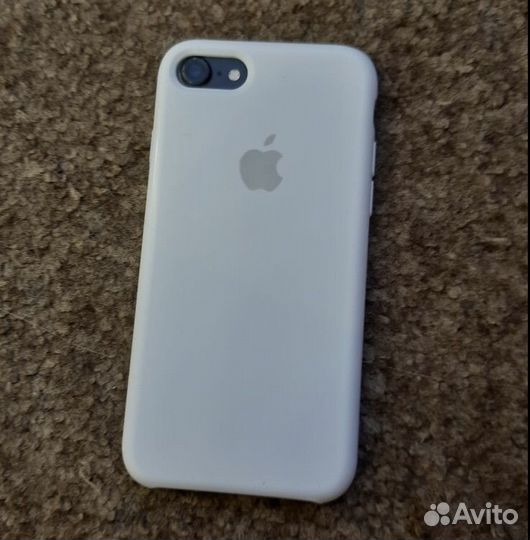 Телефон iPhone 7