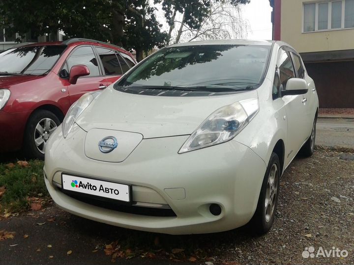 Nissan Leaf AT, 2012, 210 050 км