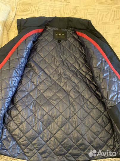 Куртка осень Sisley, размер M-L