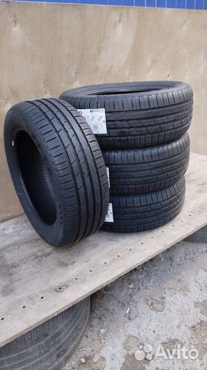 Zeta Impero 295/40 R21