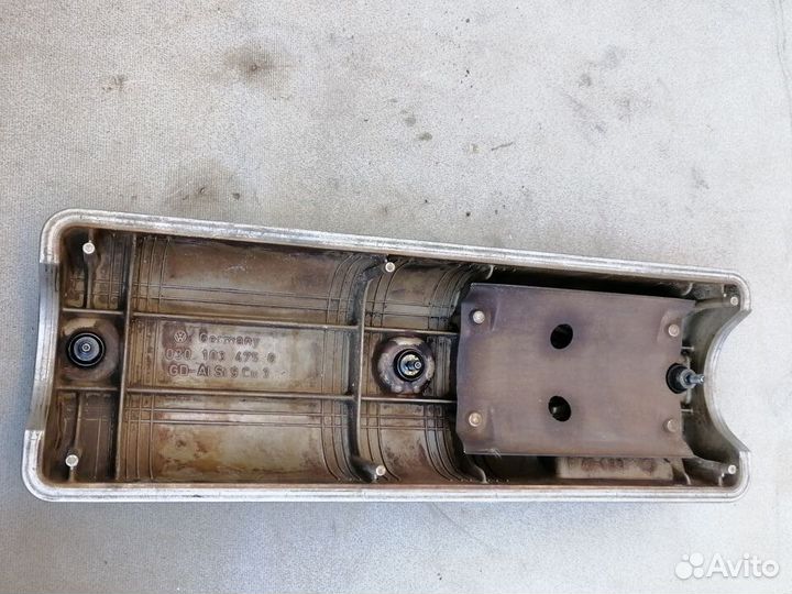 Крышка головки блока (клапанная) VW Golf III 1999