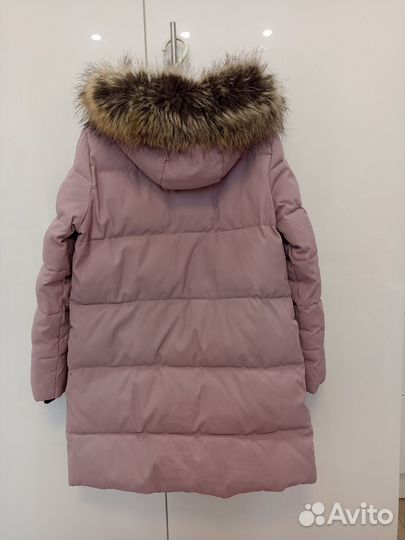 Пуховик на девочку 134