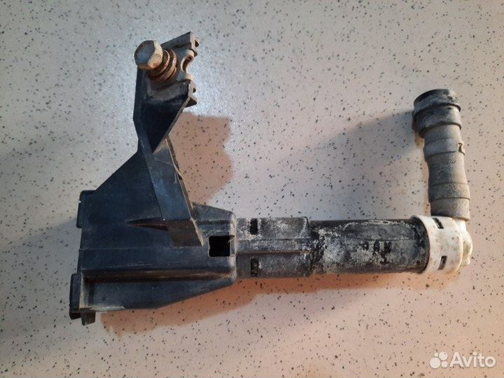 Омыватель фар передний левый Тoyota Land Cruiser