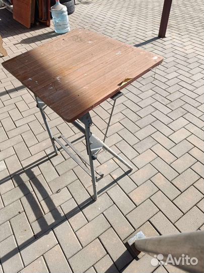 Детский стол парта