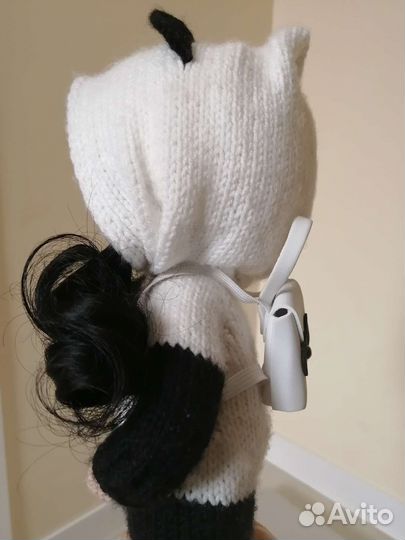 Вязаная кукла ручной работы 30 см