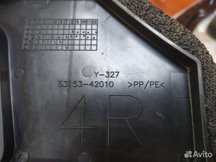 Пыльник радиатора правый Toyota Rav4 4 CA40