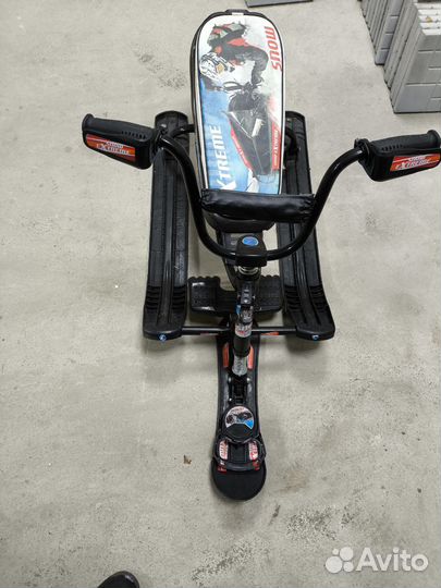 Детский снегокат бу