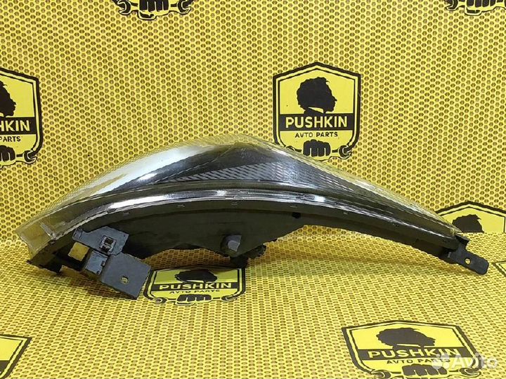 Фара правая Kia Rio