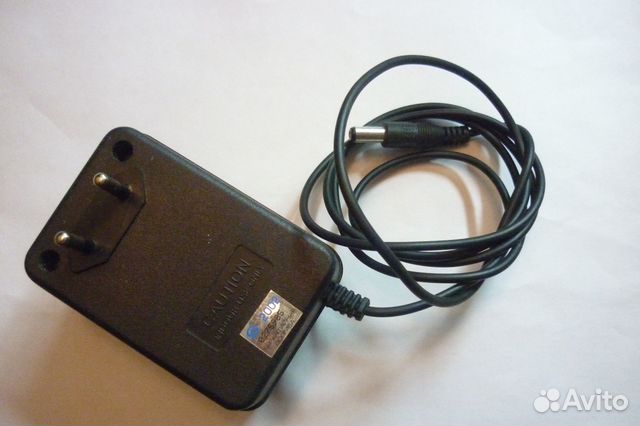 Блок питания AC adapter 220-1012AD