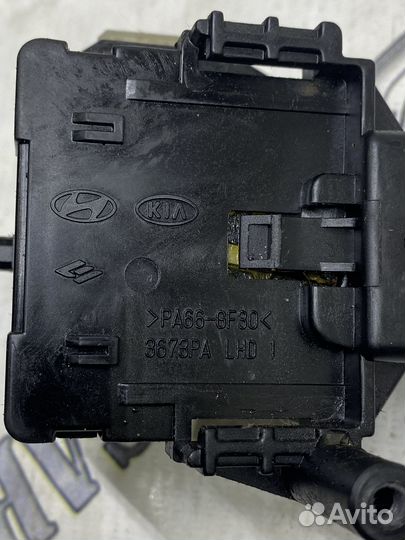 Переключатель подрулевой Hyundai Elantra