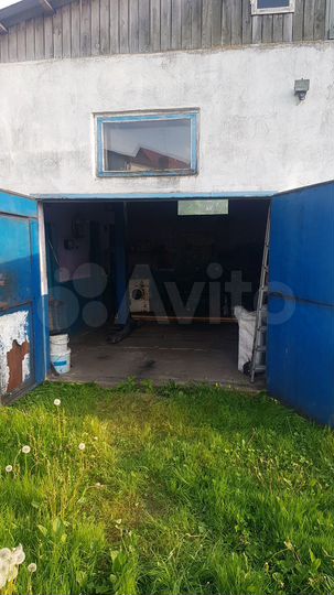 Гараж, > 30 м²