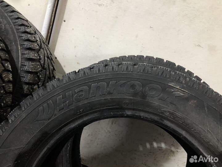 Hankook Winter I'Pike 215/65 R17