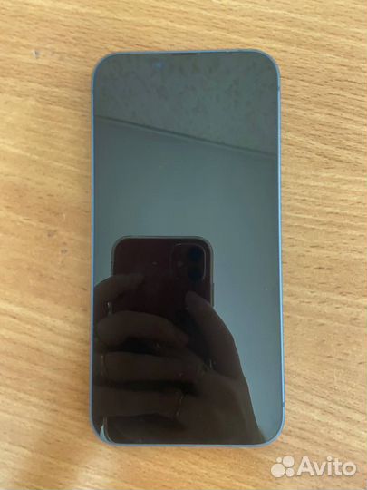Телефон iPhone 14 128 гб e-sim