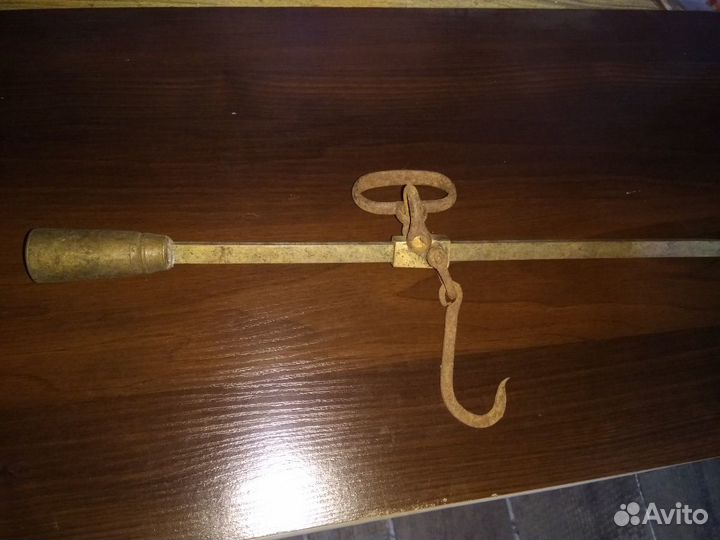 Весы старинные