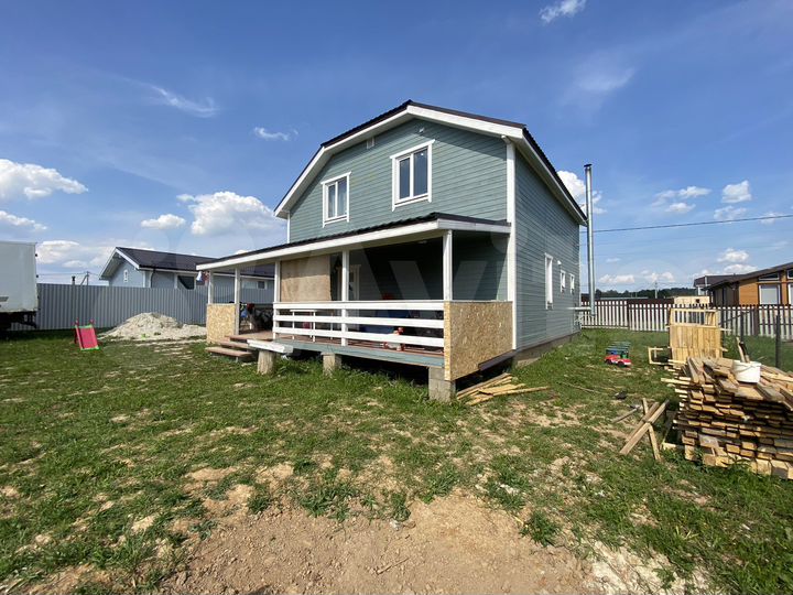 Дом 167,6 м² на участке 7,9 сот.