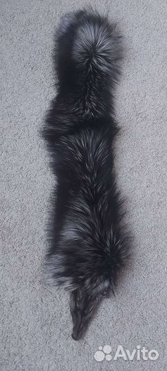 Меховой воротник чернобурка