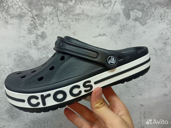 Шлепанцы Crocs