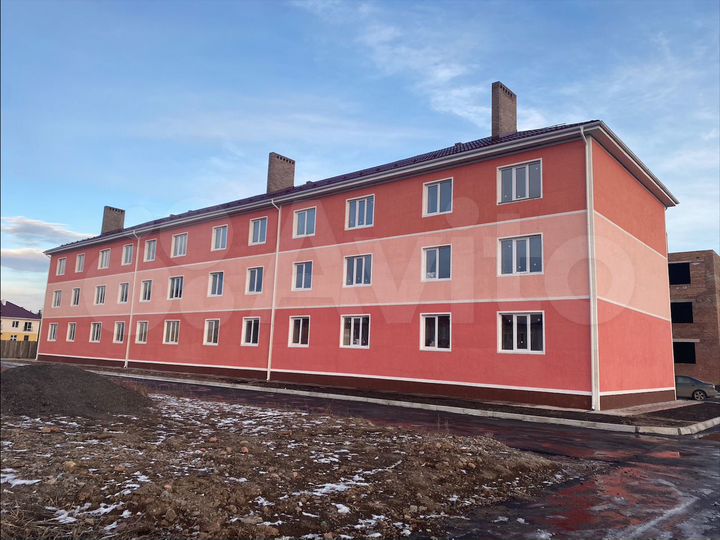 2-к. квартира, 52 м², 3/3 эт.