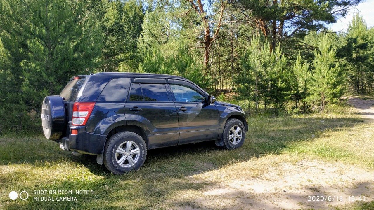 Suzuki Grand Vitara: фото владельца