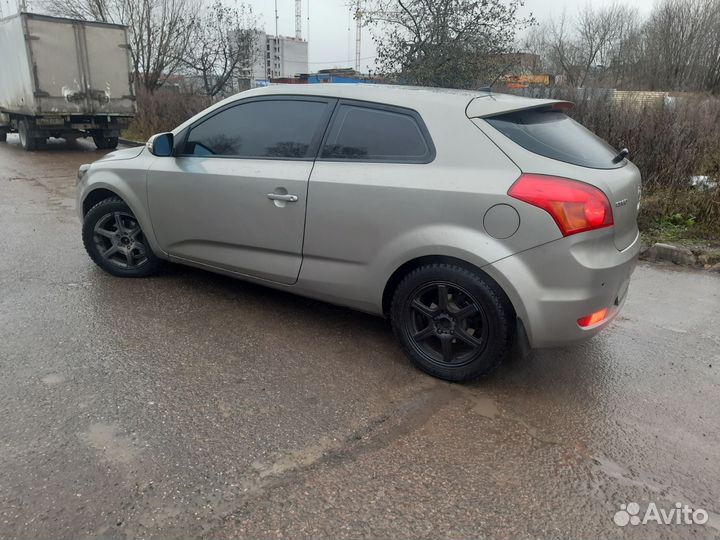 Kia Ceed 1.6 AT, 2012, 142 000 км