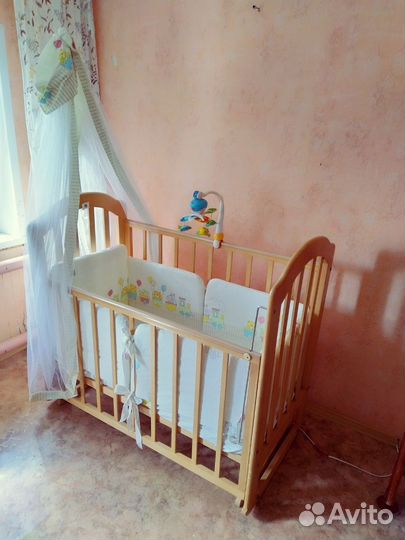 Бортики в кроватку
