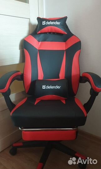 Новое игровое кресло Defender Cruiser