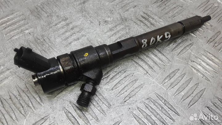 Форсунка топливная Hyundai Tucson 2006 0445110258
