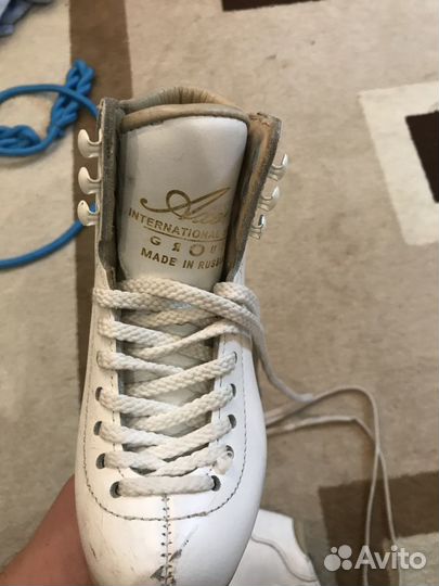 Коньки фигурные детские