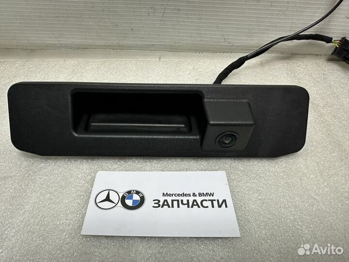 Камера заднего вида с ручкой Mercedes A0009054703